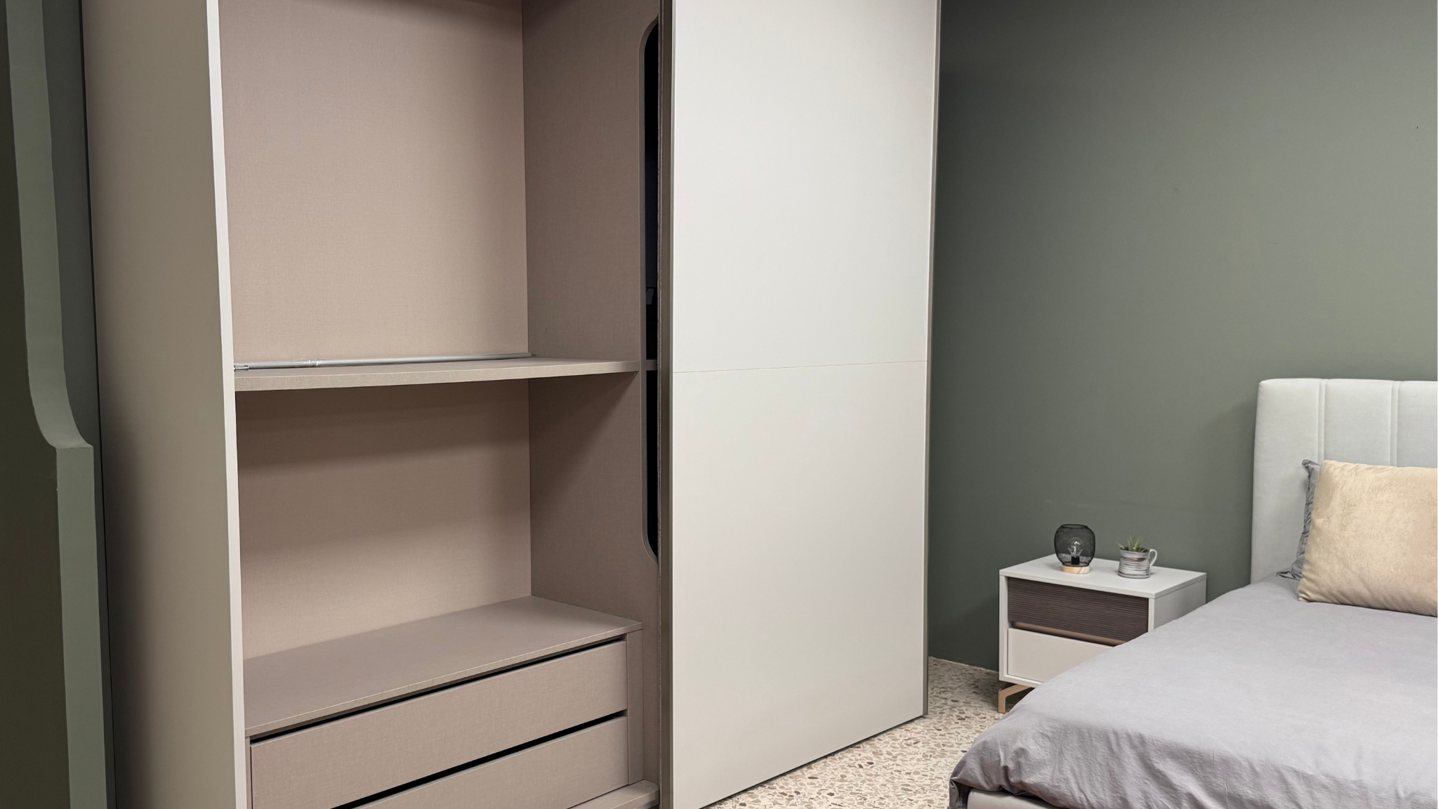 Camera dal letto Adriatica - modello Cerchio